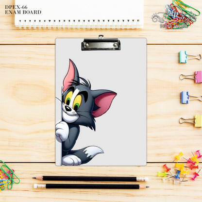 Cute Grey Cat Clipboard – Playful Cartoon Illustration