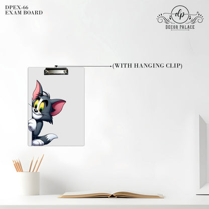 Cute Grey Cat Clipboard – Playful Cartoon Illustration