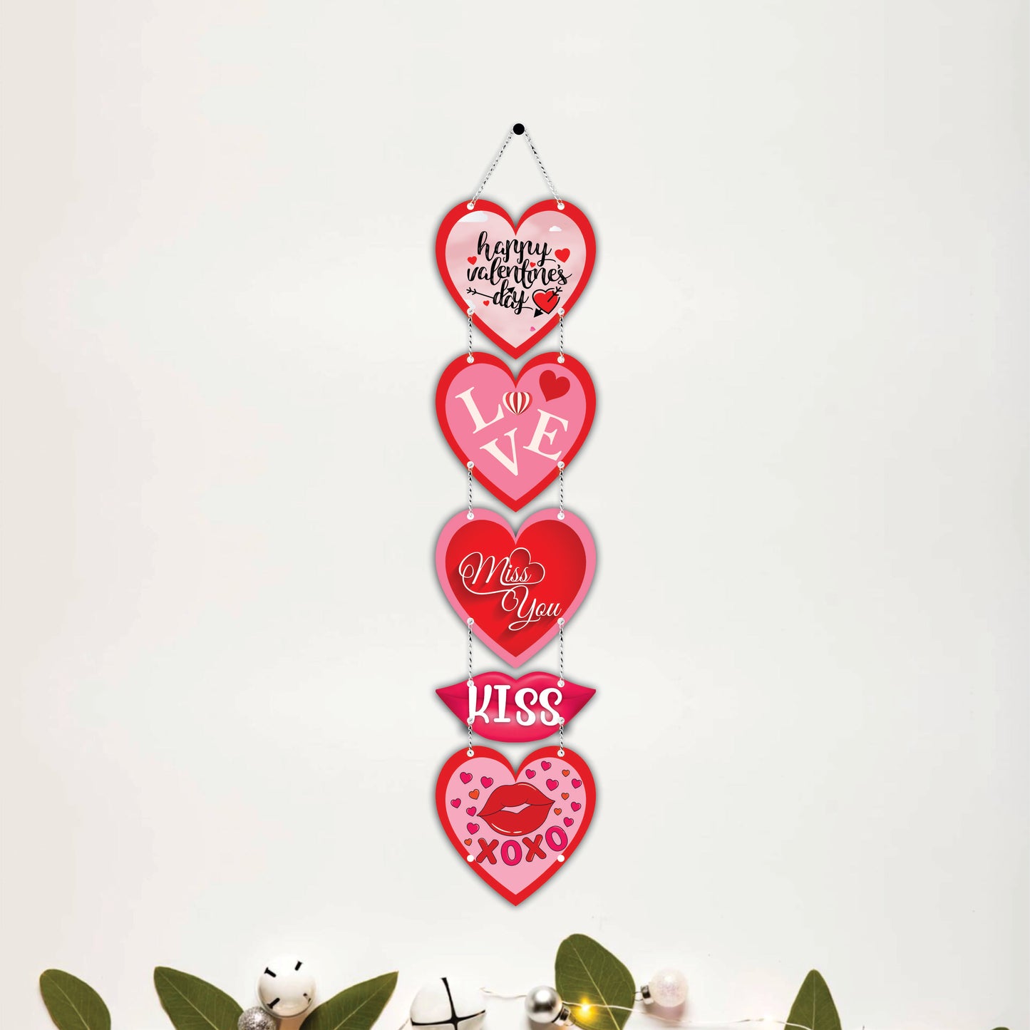 Happy Valentine's Day Love Kiss XOXO Heart Wooden Wall Hanging